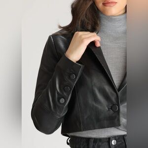 Crop 100% leather summer blazer